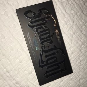 Kat von d shade and light contour palette